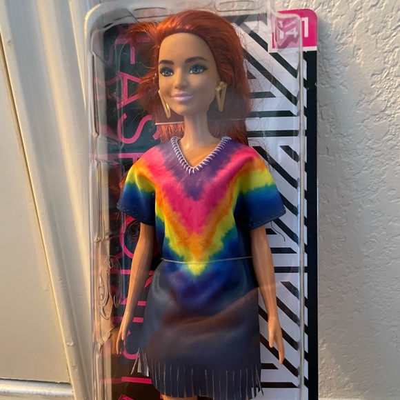 Barbie fashionista #141 - Picture 3 of 3
